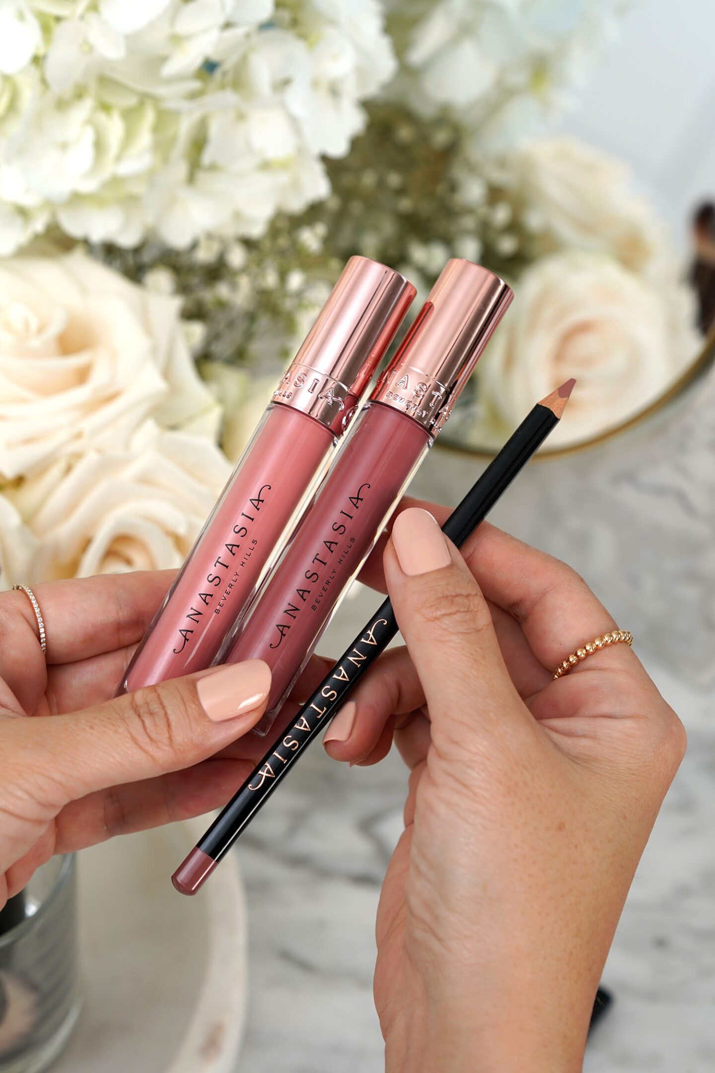 Anastasia Beverly Hills Lip Pencil in Muted Mauve and Lip Gloss in Sunbaked and Soft Pink